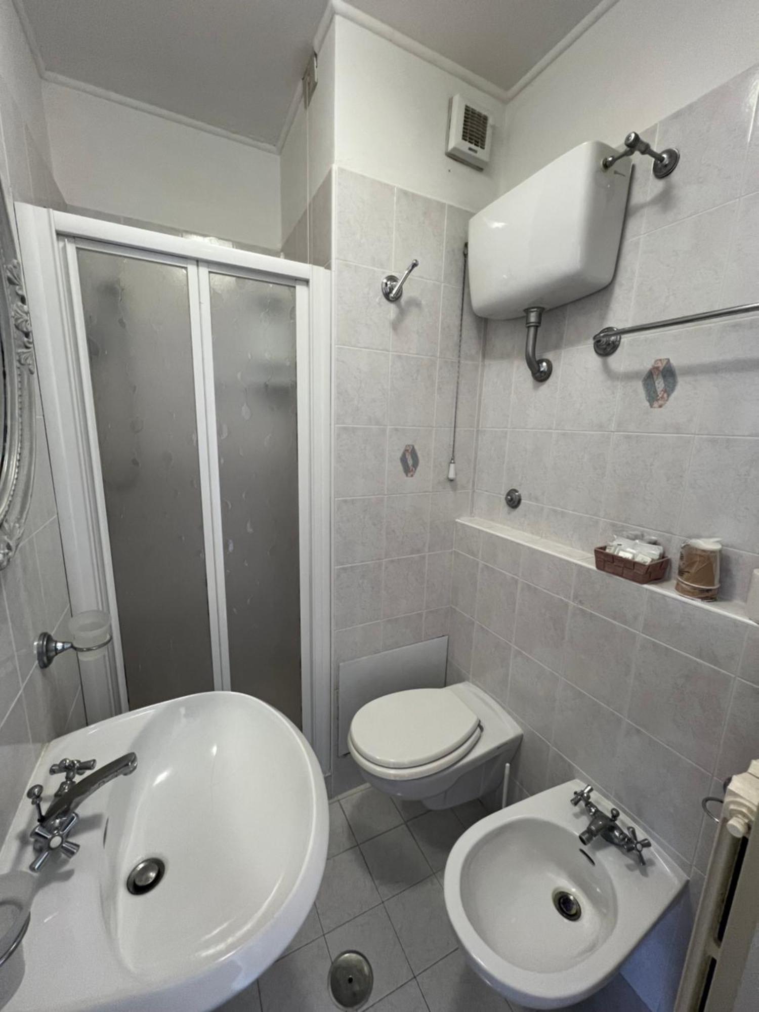 Hotel Petit Royal Ospedaletti Ngoại thất bức ảnh